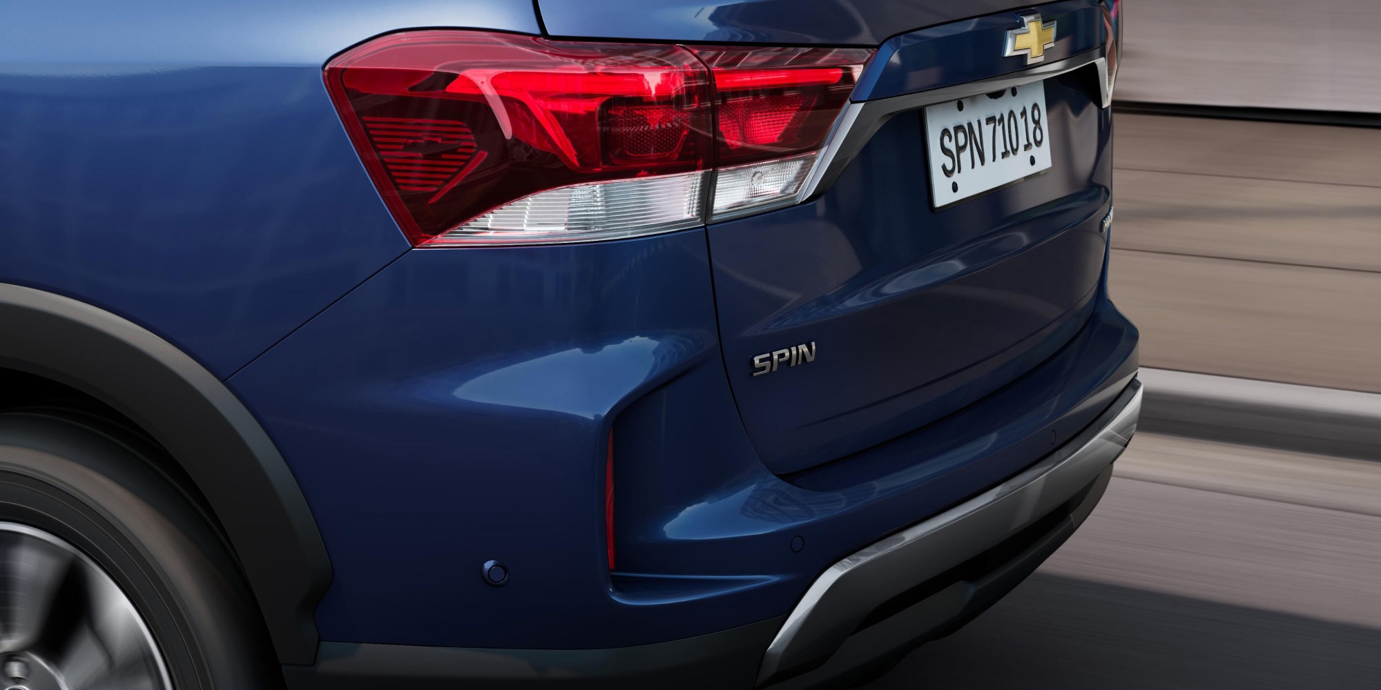 Confira a traseira do carro Spin 2027 com rodas exclusivas